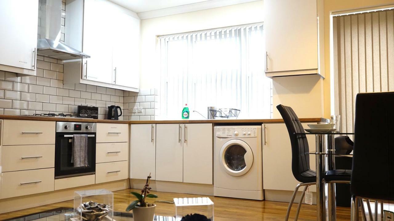 Heathrow Ensuite Rooms- Auto Check In لندن المظهر الخارجي الصورة