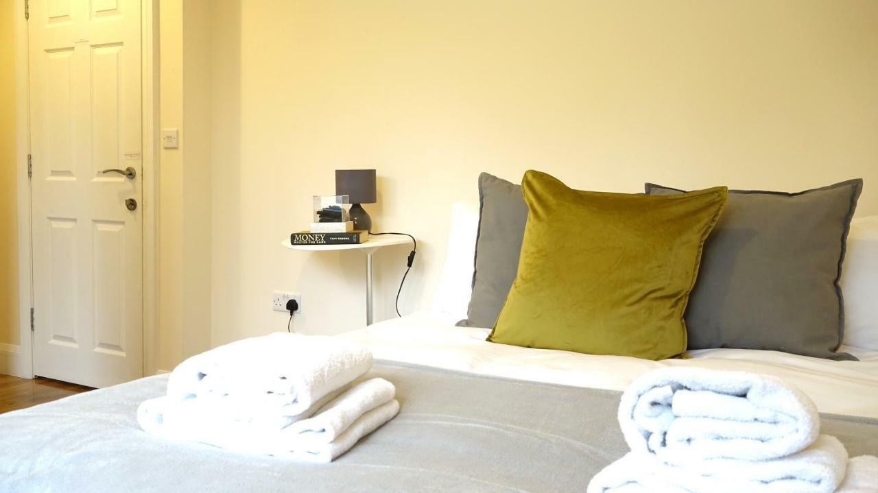 Heathrow Ensuite Rooms- Auto Check In لندن المظهر الخارجي الصورة